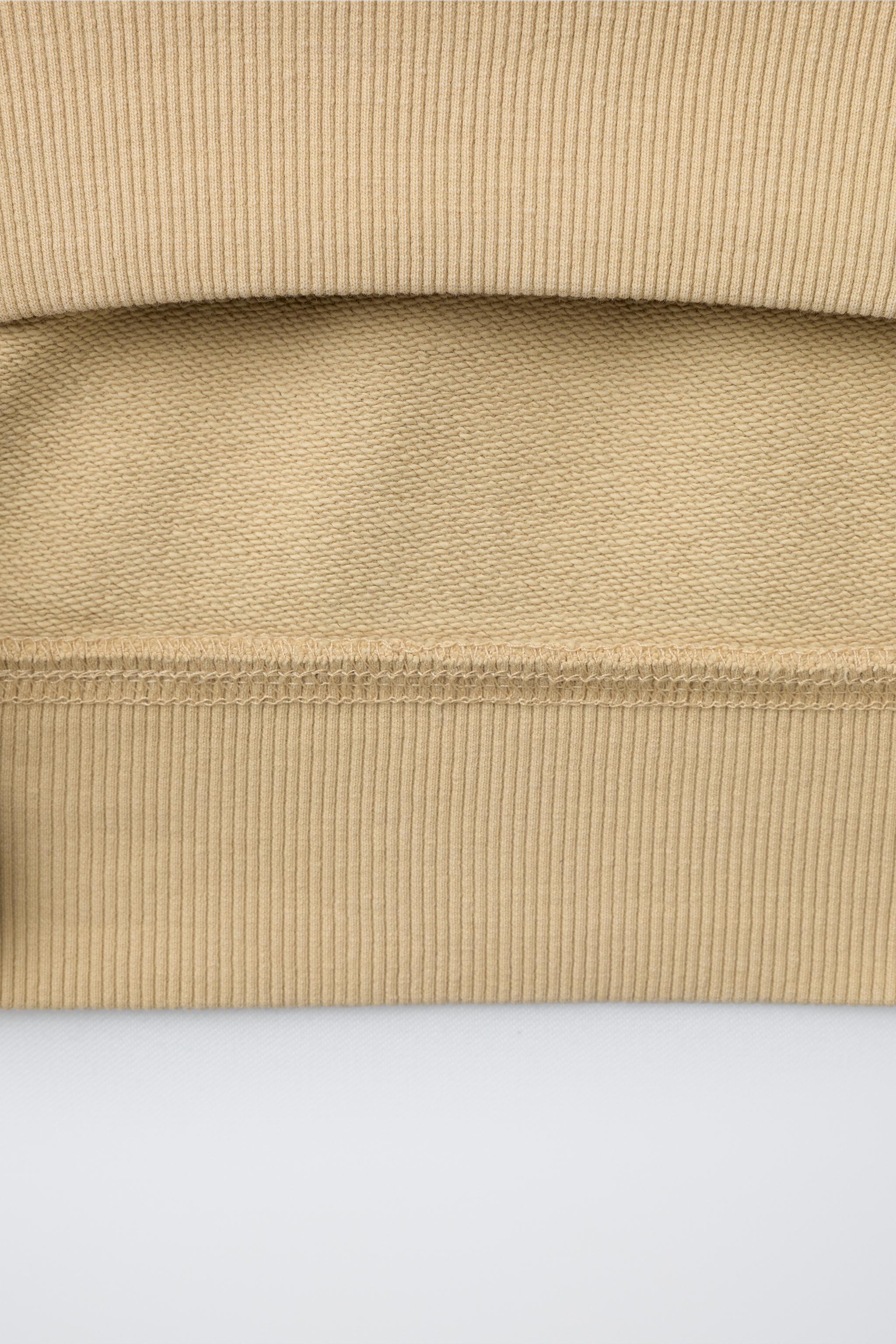 GARMENT DYE LABEL SWEATSHIRT
